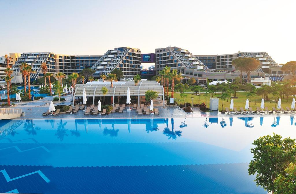 hotel-img