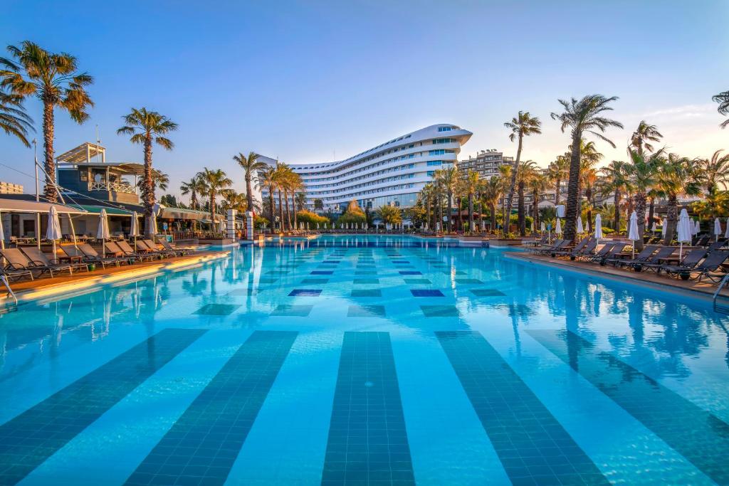 hotel-img