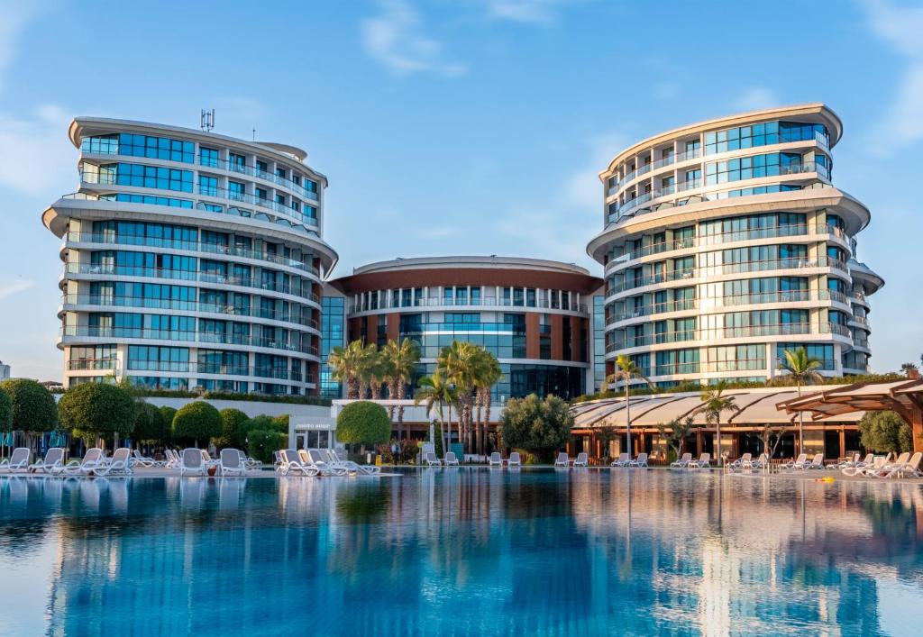 hotel-img