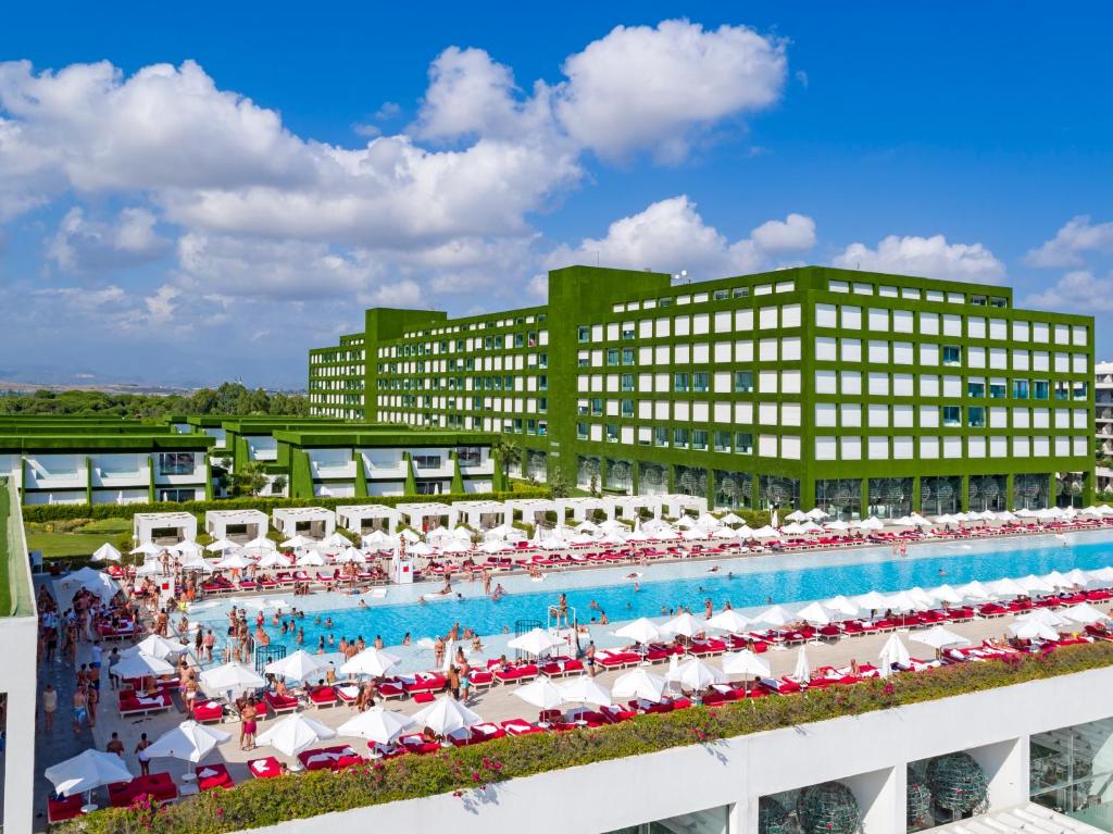 hotel-img