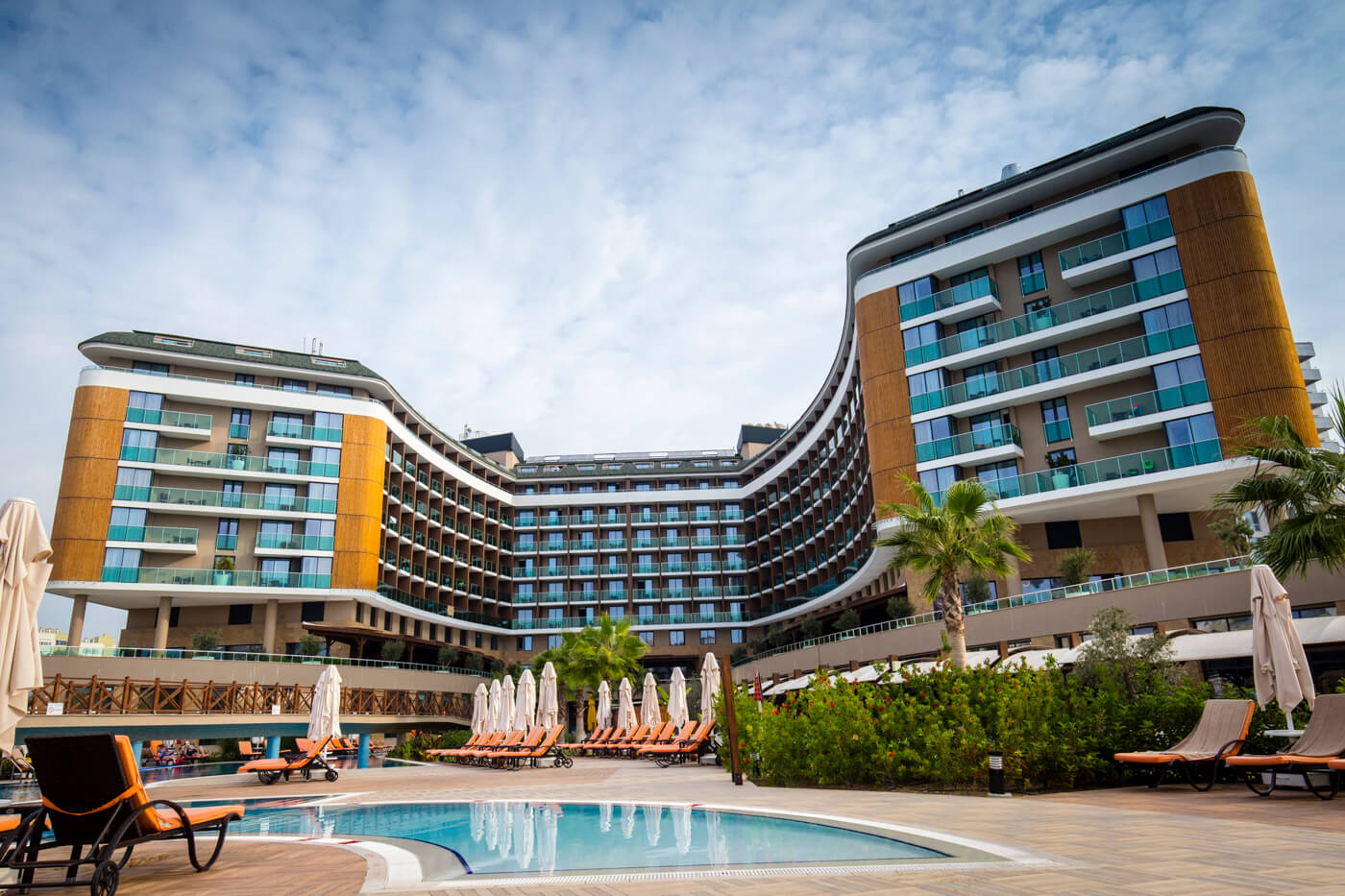 hotel-img