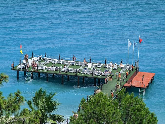 hotel-img